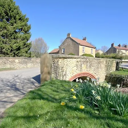The Snug At Ruston, Cosy Dog Friendly Semesterbostad Wykeham (Scarborough)